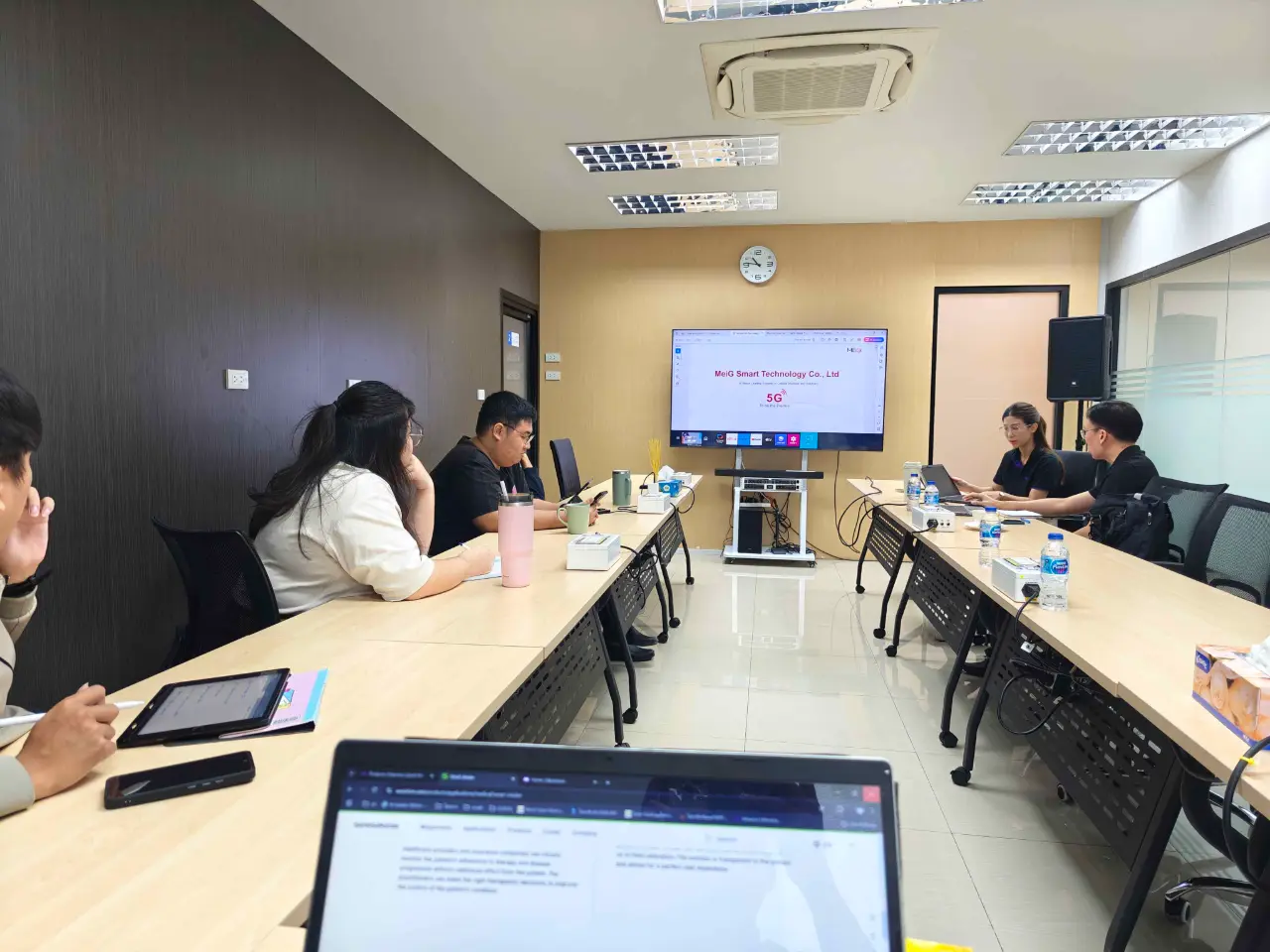 Visit to SaijaiTech Company by Macnica cytech representatives.